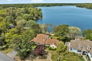 9 Eagle Hill Dr, Plymouth, MA 02360 - Photo 2