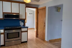 87 Auburn St, Saugus, MA 01906 - Photo 6