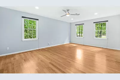 1 Woronoco Dr, Natick, MA 01760 - Photo 22