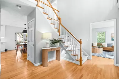 1 Woronoco Dr, Natick, MA 01760 - Photo 4