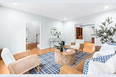 1 Woronoco Dr, Natick, MA 01760 - Photo 6