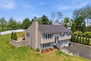 2 Paradise Ln, Haverhill, MA 01830 - Photo 2
