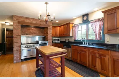 147 Oakham Rd, North Brookfield, MA 01535 - Photo 14