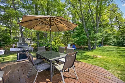 17 Suncrest Dr, Falmouth, MA 02536 - Photo 4