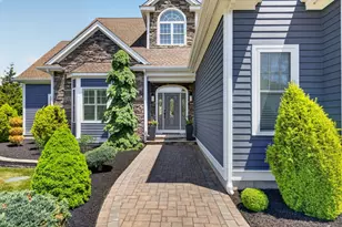 70 Sycamore Ln, Westport, MA 02790 - Photo 2