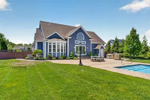 70 Sycamore Ln, Westport, MA 02790 - Photo 4