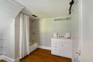 15 Tamarack Ln, Oak Bluffs, MA 02557 - Photo 28