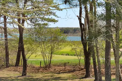 15 Tamarack Lane, Oak Bluffs, MA 02557 - Photo 8