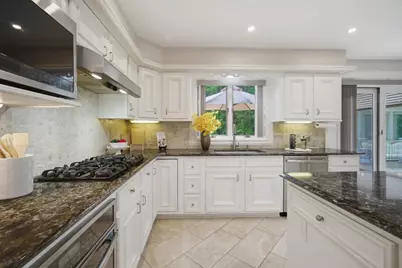 27 Lady Slipper Cir, Westfield, MA 01085 - Photo 12