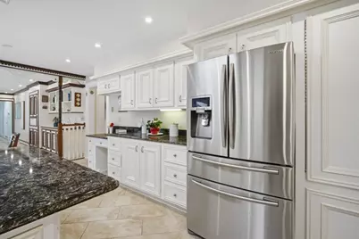 27 Lady Slipper Cir, Westfield, MA 01085 - Photo 14