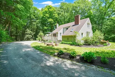 567 Loomis St, Westfield, MA 01085 - Photo 6