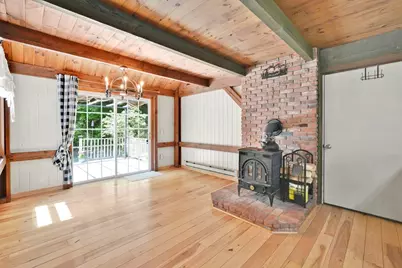 567 Loomis St, Westfield, MA 01085 - Photo 10