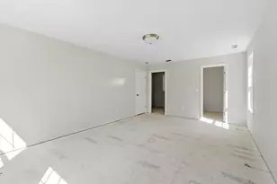 22 Benoit Rd, Pelham, NH 03076 - Photo 16