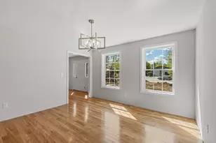22 Benoit Rd, Pelham, NH 03076 - Photo 10