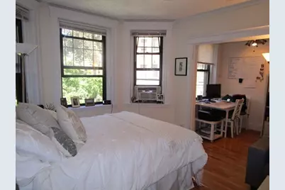 118 Riverway #8, Boston, MA 02215 - Photo 8
