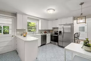 10 Roberta Rd, Sharon, MA 02067 - Photo 8