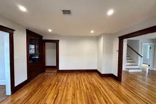 20 Harrington St, Watertown, MA 02472 - Photo 8