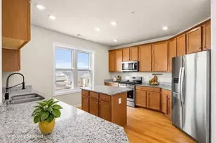 130 University Ave, Westwood, MA 02090 - Photo 4