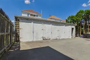 131 Whitman St, New Bedford, MA 02745 - Photo 26
