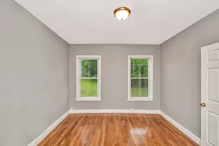 352 Norfolk St, Boston, MA 02124 - Photo 8