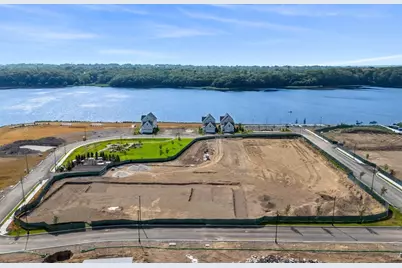68 East Point Drive #20, East Providence, RI 02916 - Photo 32
