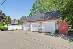 160 Sherman Rd, Somerset, MA 02726 - Photo 8