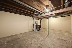 160 Sherman Rd, Somerset, MA 02726 - Photo 34