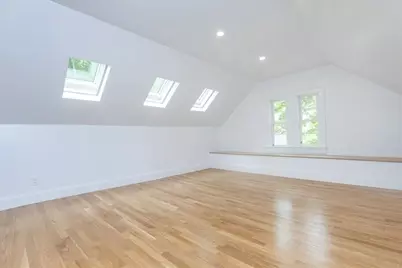 247 Hale St #2, Beverly, MA 01915 - Photo 18