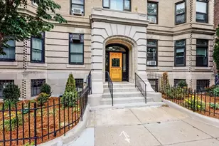 137 Peterborough, Boston, MA 02215 - Photo 12