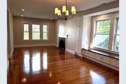 33 Hall Ave #33, Watertown, MA 02472 - Photo 2