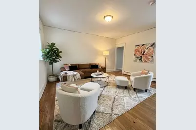 489 E Broadway St #3, Boston, MA 02127 - Photo 4
