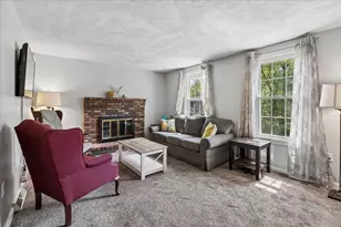 90 Comet, Methuen, MA 01811 - Photo 8
