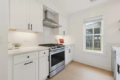 64 Derby #4, Somerville, MA 02145 - Photo 2