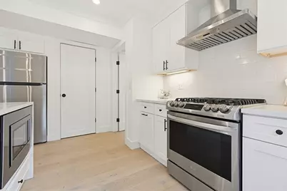 64 Derby #4, Somerville, MA 02145 - Photo 8