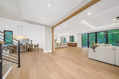 16 Winchester Dr, Lexington, MA 02420 - Photo 2