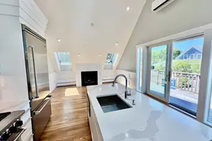 65 Franklin St, Provincetown, MA 02657 - Photo 10