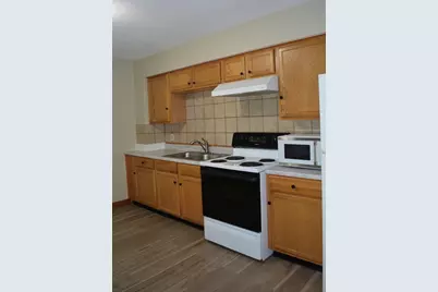 100 Springfield St. #1, Palmer, MA 01080 - Photo 2