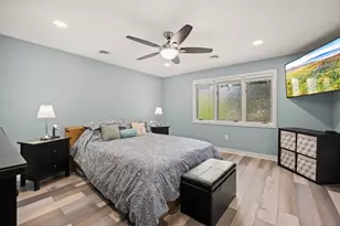 37 Jasper Ln, Randolph, MA 02368 - Photo 20