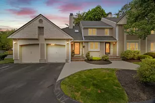 37 Jasper Ln, Randolph, MA 02368 - Photo 2