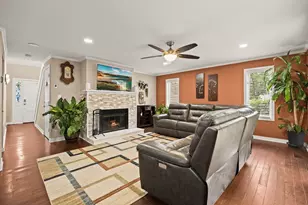 37 Jasper Ln, Randolph, MA 02368 - Photo 16