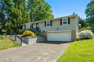 84 Alvord St, South Hadley, MA 01075 - Photo 2