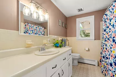 84 Alvord Street, South Hadley, MA 01075 - Photo 20