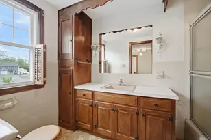 20 Athol St, Springfield, MA 01107 - Photo 26