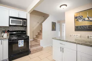 6 Pineland Ave, Shrewsbury, MA 01545 - Photo 14