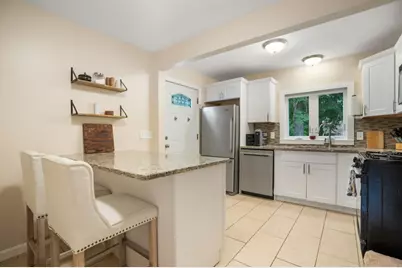 6 Pineland Ave, Shrewsbury, MA 01545 - Photo 12