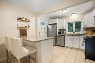 6 Pineland Ave, Shrewsbury, MA 01545 - Photo 12