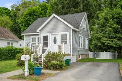 6 Pineland Ave, Shrewsbury, MA 01545 - Photo 2