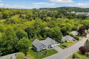 27 Samoset Rd, Woburn, MA 01801 - Photo 36