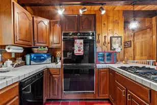 90 Appleton Cir, Fitchburg, MA 01420 - Photo 4