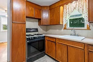 73 Birch Rd, Framingham, MA 01701 - Photo 8